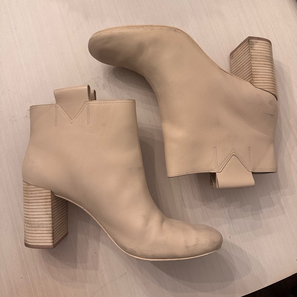 Mercedes Castillo Cream Ankle Booties size 10.5
